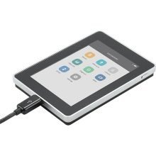 Ledger Blue - Screen & Plugged